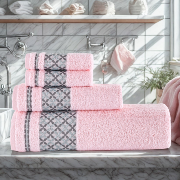 Pink & Gray Plaid Turkish Cotton Bath Towels - Set of 4