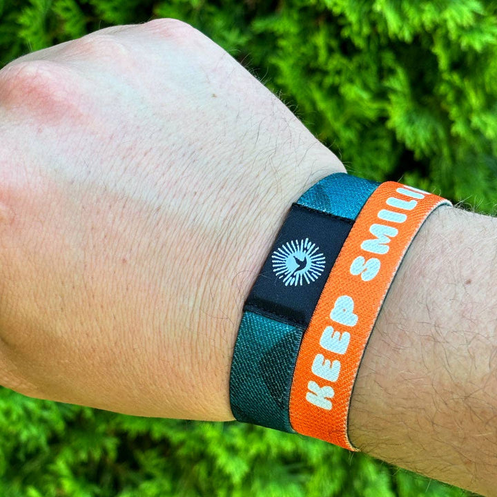 Keep Smiling NFC Positivity Bracelet