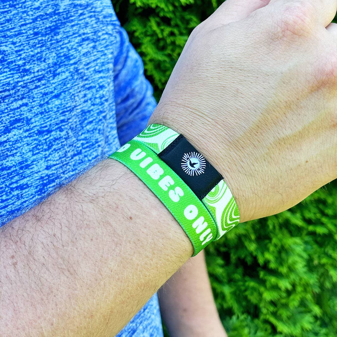 God Vibes Only NFC Bible Verse Bracelet