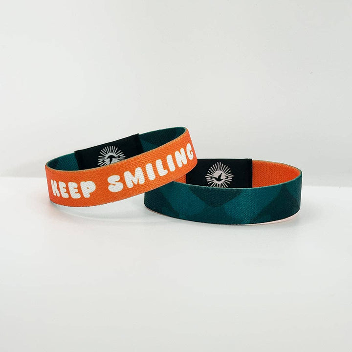 Keep Smiling NFC Positivity Bracelet