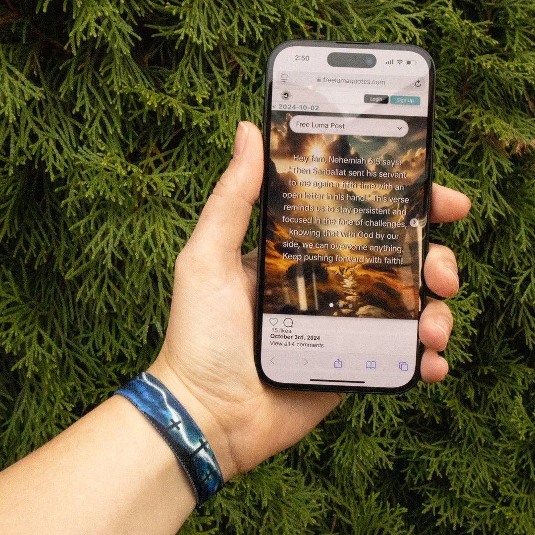 Trust In God NFC Bible Verse Bracelet