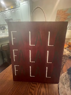 Fa la la wood hanger